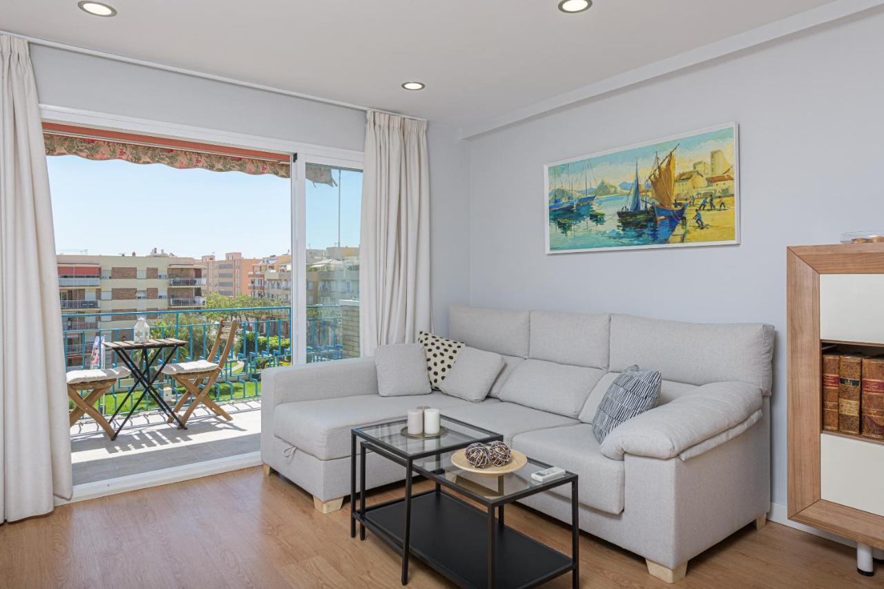 Wintowinrentals Vista Al Mar En Pleno Centro Ринкон-де-ла-Викториа Экстерьер фото